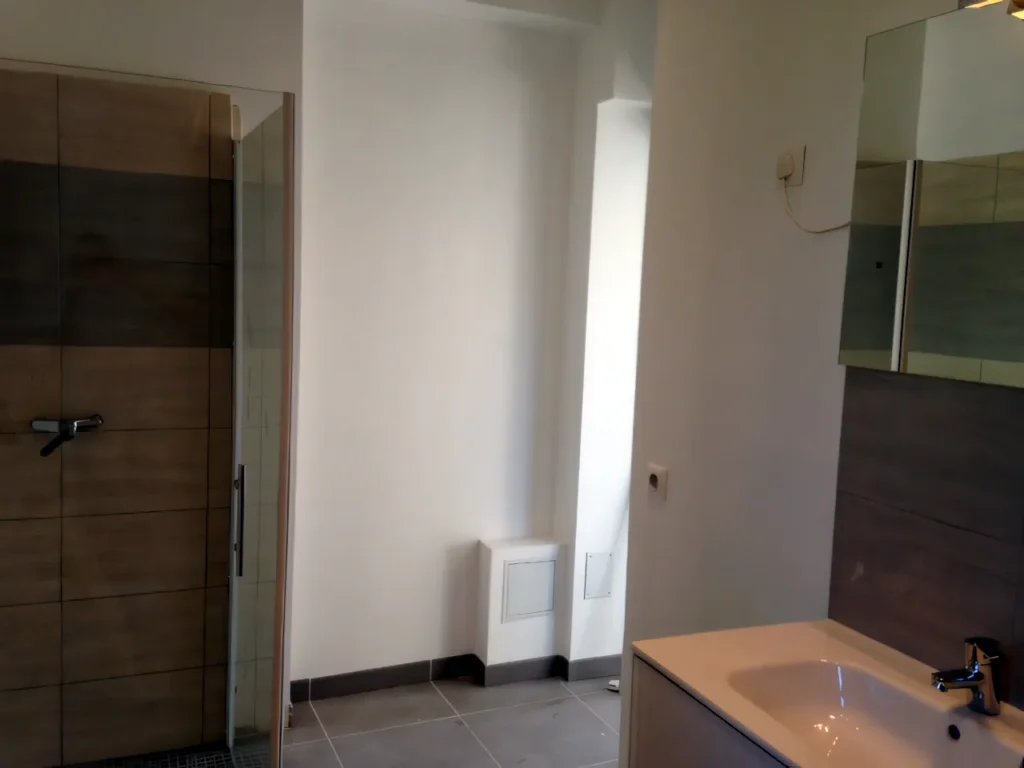 Salle d'eau studio 1