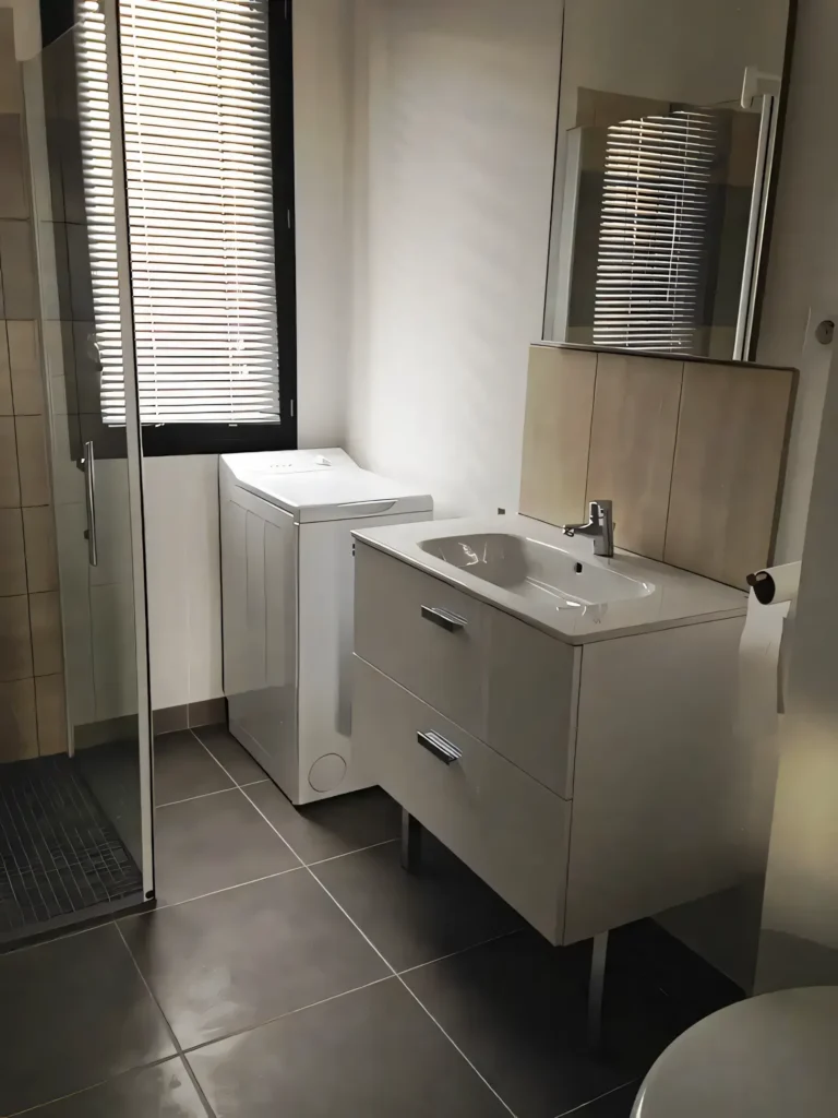 Salle d'eau T2 n°6